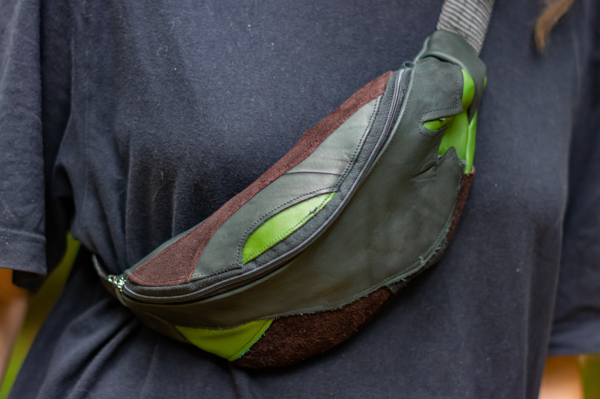 Bauchtasche aus Lederresten