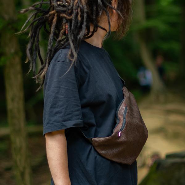 Bauchtaschen & Crossover-Bags
